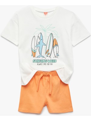 Koton Baskılı Bisiklet Yaka Kısa Kollu Pamuklu Tişört ve Şort Seti