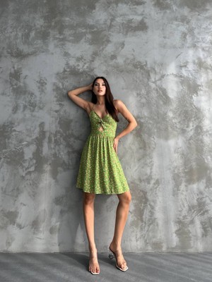 Asimetrik Askılı Elbise