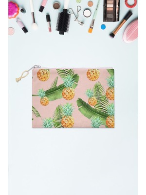 Şık ve Pratik Pembe Makyaj Çantası, Düzenli Taşıma Için Ideal Seçim