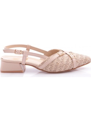 Dgn 596 Kadin Çapraz Kemerli Üstten Bağlamali Sandalet