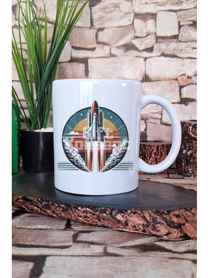 Retro Uzay Aracı Baskılı Vintage Uzay Gemisi Bilim Kurgu Hediye Baskılı Kupa Bardak
