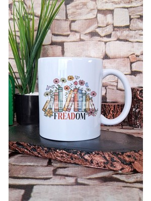 Book Lover Aesthetic Freedom Baskılı Kitapsever Okuma Aşkı Hediye Baskılı Kupa Bardak