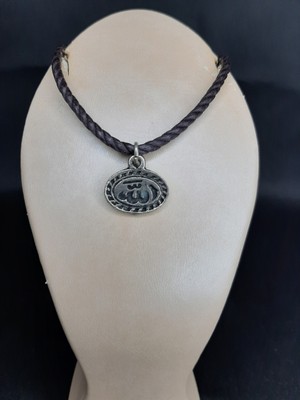 Erkek Kadın Otantik "allah" Yazılı Deri Ipli Gümüş Renk Bileklik