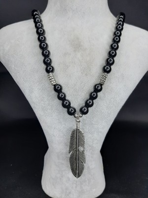 Ayarlanabilir Cam Boncuklu Tüy Uçlu Unisex Kolye – El Yapımı Özgün Tasarım