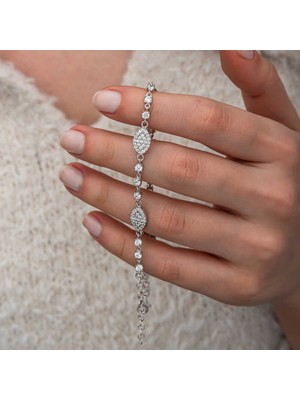 Gümüş Zirkon Taşlı Mekik Kadın Bileklik SL10774