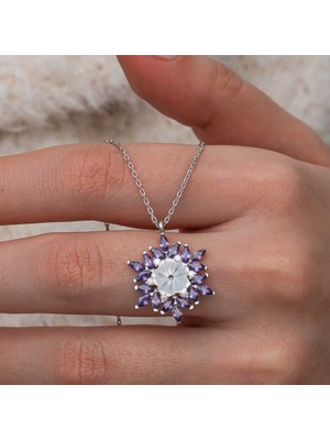 Stillove Gümüş Mor Lotus Desenli Çiçek Kadın Kolye