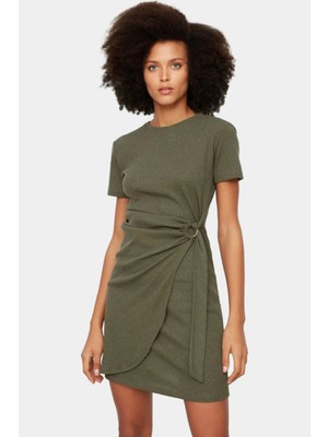 Bağlama Detaylı Örme Mini Elbise Konforlu ve Şık Bir Stil Trend Tasarım Zarifane