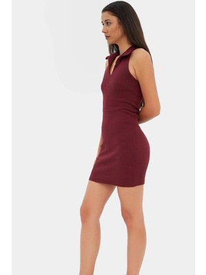 Fermuarlı Örme Mini Elbise Vücut Hatlarını Vurgular Yaz Için Ideal Şık Görünüm Modern Stil