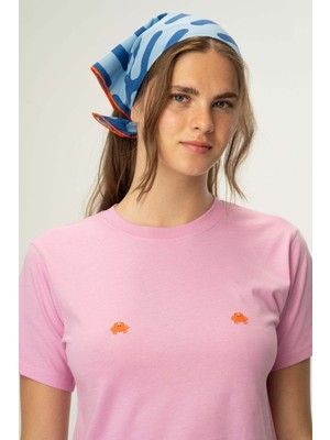 Reflect Studio Yengeçler Supreme Kadın T-Shirt  - Pembe