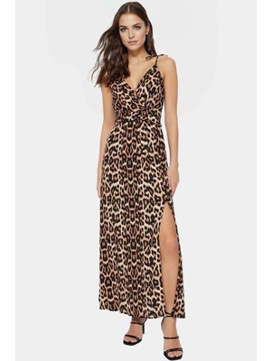 Sürdürülebilir Viskoz Kumaştan Şık Leopar Desenli A Line Maxi Elbise Görünüm Zarifane Tasarım