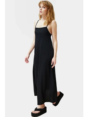 Yazlık Örme Maxi Elbise A Line Çok Çiçek Baskı Rahat ve Şık Modern Stil