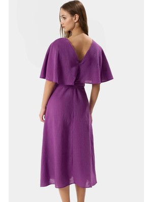 Pelerin Detaylı A Kesim Elbise  Polyester Midi Boy Rahat Kalıp Trend Tasarım