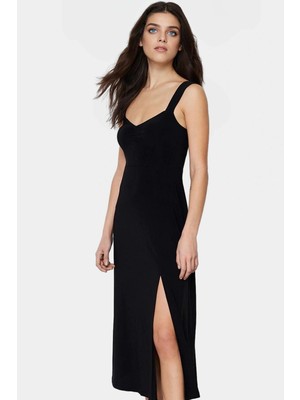 Yazlık Kadın Midi Elbise A Line Kalın Askılı Kalp Yaka Örme Kumaş Seçkin Malzeme Mükemmel Uyum