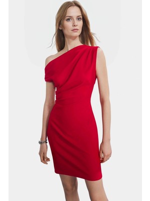 Yazlık Mini Elbise Bodycon Kalıp Tek Kol Dokuma Kumaş Seçkin Malzeme Şık Görünüm