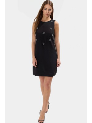 Dokuma Kumaş Mini Elbise Taş Detaylı Kadın Yaz Elbisesi Premium Kalite Konforlu Kesim