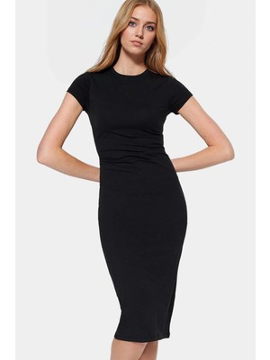 Kadın Midi Boy Pamuklu Elbise Esnek Bodycon Kalıp Günlük Şık Görünüm Zarifane Tasarım