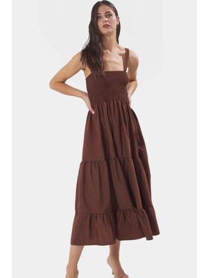 Yazlık Maxi Elbise Dokuma Terrycotton Kumaş Kare Yaka Gündüz Gece Profesyonel Görünüm Seçkin Malzeme