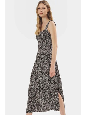 Yazlık Çiçekli A Line Maxi Elbise Viskoz Kumaştan Rahat Günlük Stil Özel Tasarım