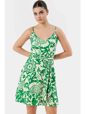 Yazlık Çiçek Desenli V Yaka Mini Elbise  Viskoz Rahat Günlük Stil Trend Tasarım Seçkin Malzeme