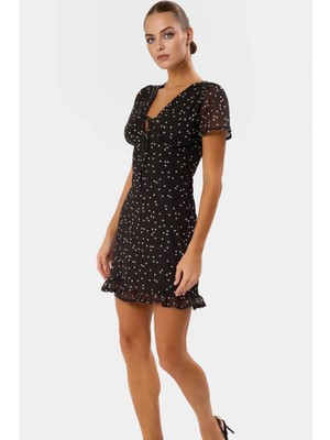 Puantiyeli Mini Tül Elbise Kisa Kol Bodycon Yazlık Dayanıklı Malzeme Seçkin