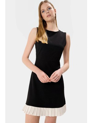 Yazlık Örme Mini Elbise Bisiklet Yaka Scuba Krep Kumaş Konforlu Kesim Kaliteli Işçilik