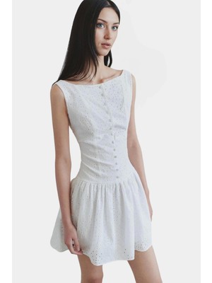 Yazlık Brode Mini Elbise Kayık Yaka Pamuklu Astarlı Mükemmel Uyum Trend Tasarım