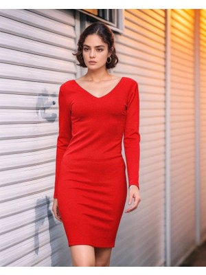 Tiana Kadın Uzun Kollu V Yaka Sırt Dekolteli Scuba Dalgıç Kumaş Mini Elbise