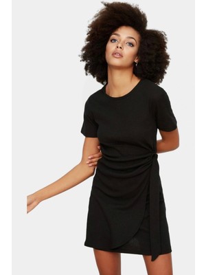 Rahat ve Şık Örme Mini Elbise Bisiklet Yaka Bağlama Detayı Uzun Ömürlü Trend Tasarım