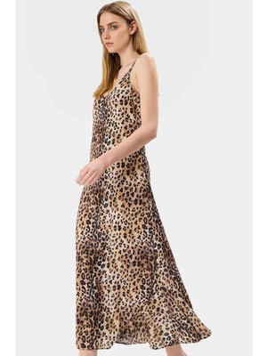 A Kesim Kolsuz Maxi Saten Elbise Çok Çiçek Desenli Yazlık ve Şık Premium Kalite