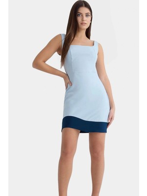 Yazlık Renk Bloklu Mini Elbise Dokuma Kumaş Bodycon Kesim Kare Yaka Özel Tasarım Mükemmel Uyum