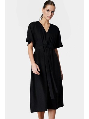 Kadın A Kesim Midi Elbise Keten Görünümlü Polyester Kuşaklı V Yaka Yüksek Kalite Zarifane Tasarım