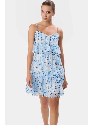 Çiçekli Desenli Şifon Mini Elbise V Yaka Kısa Boy Fırfırlı Özel Tasarım Modern Stil