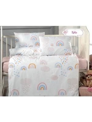 Desenli Bebek Nevresim Set (Nevresim, Çarşaf, 2 Adet Yastık Takım)
