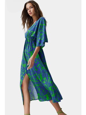 Yazlık Çok Etnik Desenli Viskoz Elbise Midi Boy A Kesim Truvakar Kol Konforlu