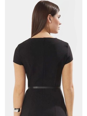 Yazlık Mini Elbise Bodycon Kemer Detaylı Dokuma Kumaş Modern Stil Premium Kalite