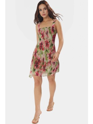 Yazlık Çok A Kesim Mini Elbise Şifon Fırfırlı Rahat Kaliteli Işçilik Seçkin Malzeme