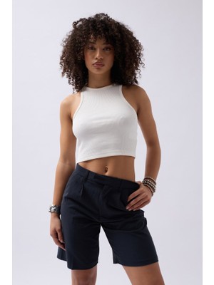 Mall Of Gkc Halter Yaka Crop