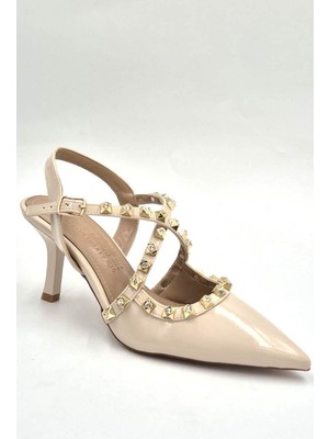 Kindep Trok Detaylı Topuklu Kadın Ayakkabı Bej