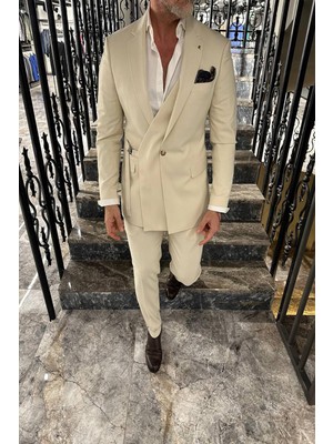 Önü Parçalı Aksesuar Kemerli Premium Takım Elbise