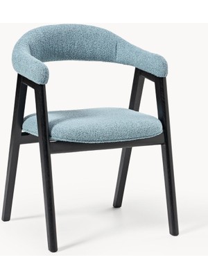 Nik Koltuk: Siyah Döşemeli, Meşe Ayaklı, Dinamik Tasarım
