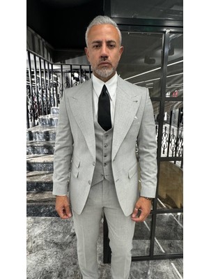 Yelekli Takım Elbise