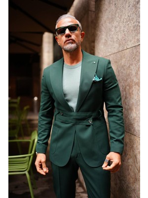 Çift Parça Kemerli Torba Cepli Takım Elbise