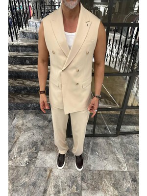 Kolsuz Takım Elbise