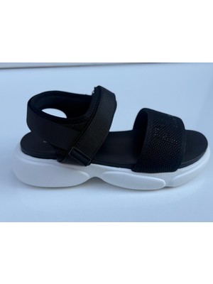 Polaris INT1223Y012 Kadın Siyah Sandalet