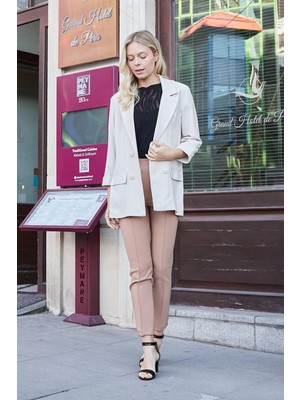 Kadın Ipeksi Dokulu Modal Kumaş Yakalı Cep Kapaklı Oversize Salaş Blazer Ceket-Taş