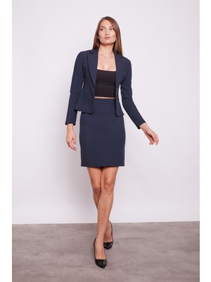 Yakalı Flato Cepli Uzun Kol Pamuklu Kumaş Kısa Blazer Ofis Ceket-Lacivert