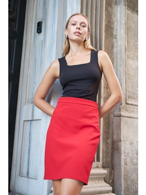 Yüksek Bel Diz Üstü Kumaş Kalem Etek-Kırmızı