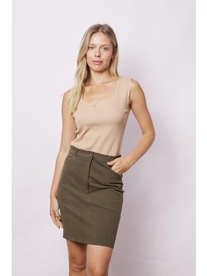 Kadın Cep Detaylı Diz Üstü Hafif Likralı Pamuklu Kumaş Kalem Etek-Haki