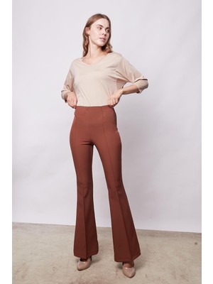 Yüksek Bel Ön Arka Dikişli Ispanyol Paça Tayt Likralı Kumaş Pantolon-Koyu Taba