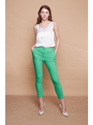 Yüksek Bel Kalın Kemerli Cepli Dar Paça Bilek Boy Pamuklu Likralı Kumaş Pantolon-B.yeşil